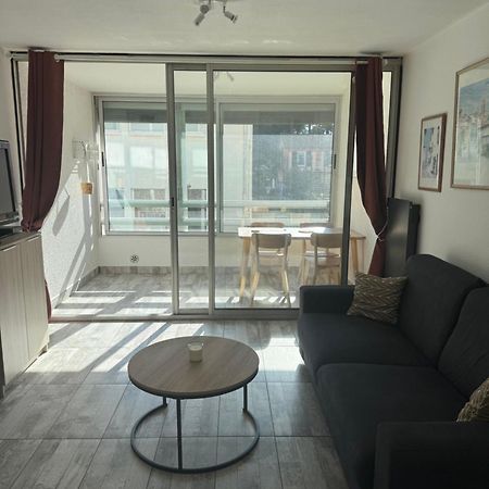 Spacieux Studio Sur Le Port De Hyères Kültér fotó
