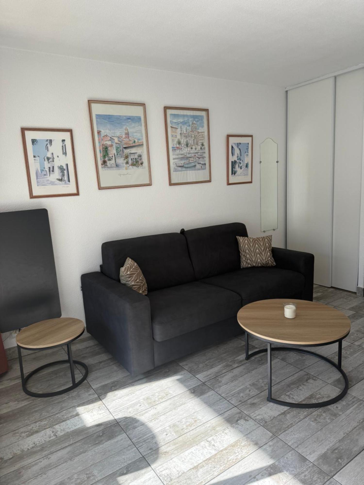 Spacieux Studio Sur Le Port De Hyères Kültér fotó